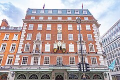 Fortnum & Mason (27335881847).jpg