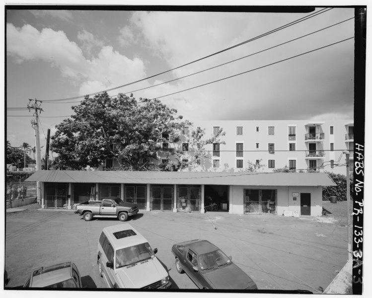 File:Front (south) elevation, taken from roof top of guard house, looking northwest - U.S. Coast Guard Base, San Juan, Motor Pool, La Puntilla Finalle, San Juan, San Juan Municipio, PR HABS PR,7-SAJU,63A-3.tif