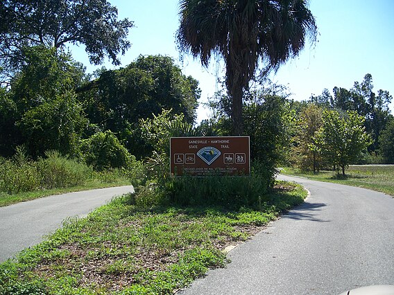 Gainesville-Hawthorne Trail east end01.jpg