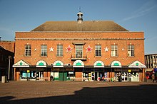 Gainsborough Town Hall (geografiskt 3337143) .jpg