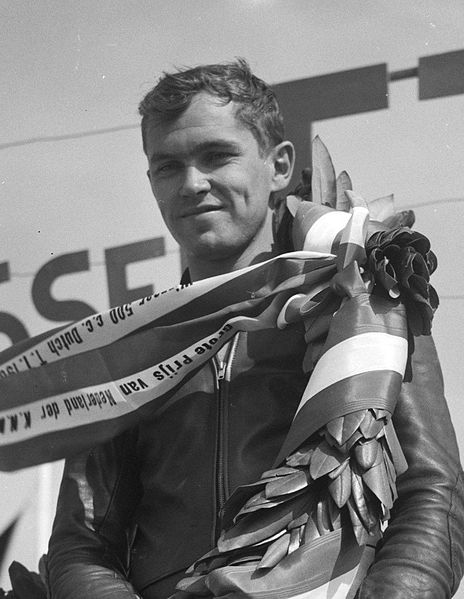 Gary Hocking, the 1961 350cc and 500cc World Champion.
