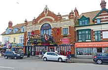 Queen's Hall Geograph 3069988 Queens Hall Minehead.jpg