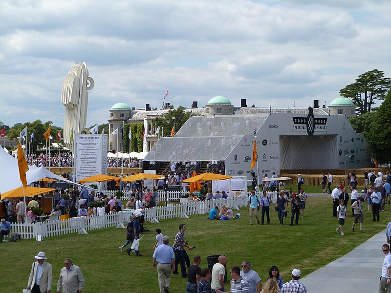 File:Goodwood FoS 2011.JPG