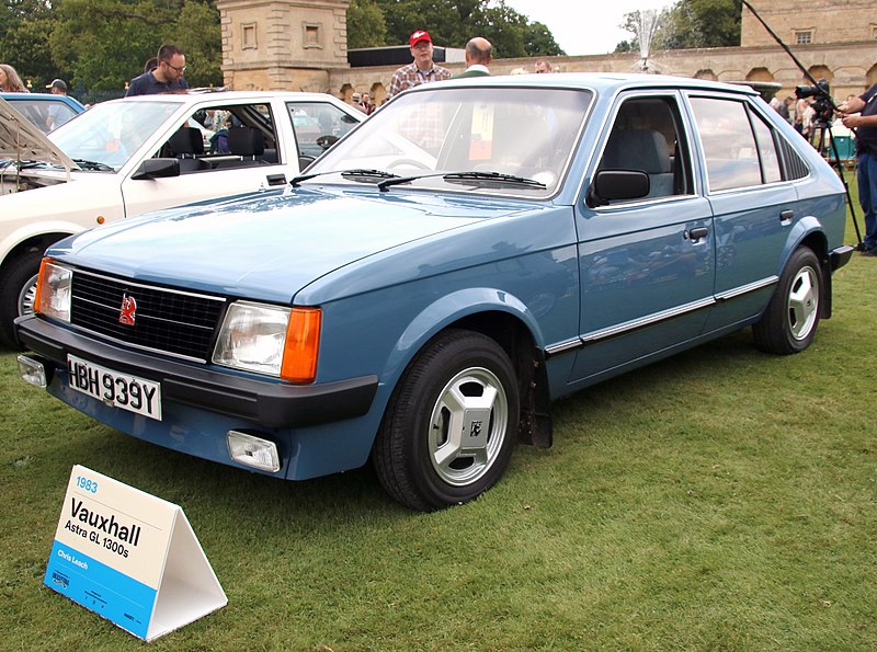 File:HBH939Y 1983 Vauxhall Astra 1 3 GL.jpg