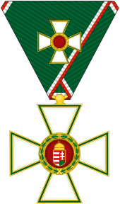 HUN Order Of Merit Commander's Alternative Medal.svg