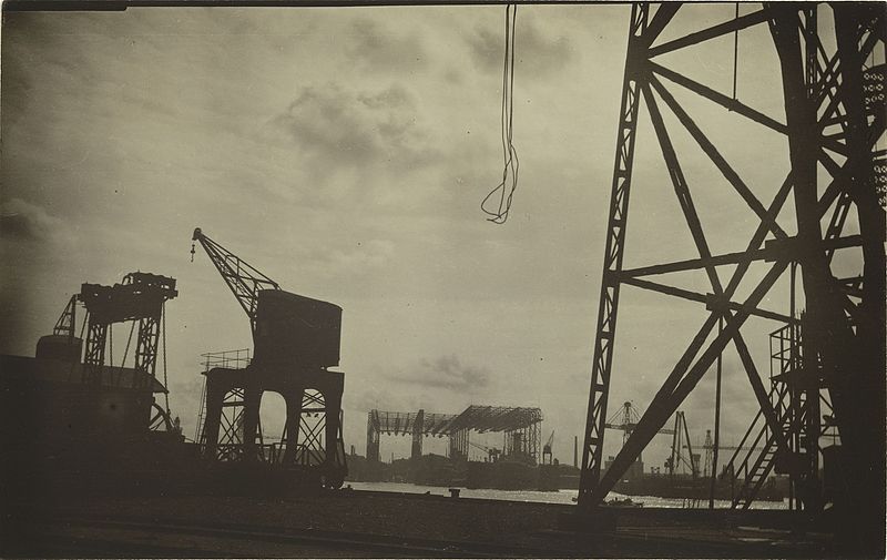 File:Hamburg Docks (Lissitzky, 1926).jpg