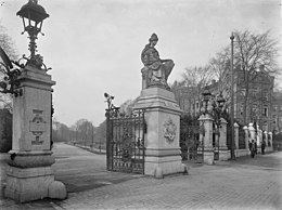 Vondelpark: Geschiedenis, Kenmerken en voorzieningen, Topografie