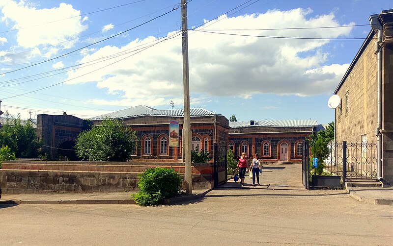 File:House-Museum of Hovhannes Shiraz, Gyumri, 08.07.2017.jpg