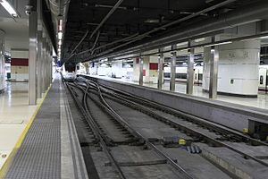 Bahnhof Barcelona-Sants: Geschichte, Verkehr, Weblinks