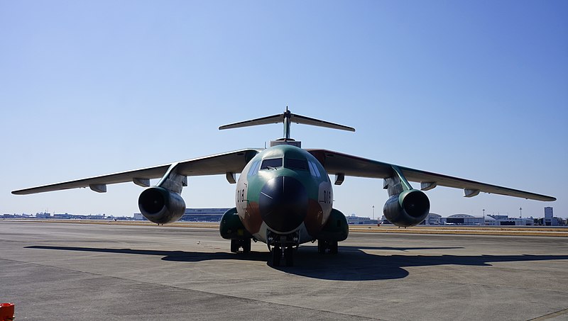 File:JASDF C-1(68-1018) front view at Komaki Air Base February 23, 2014.jpg