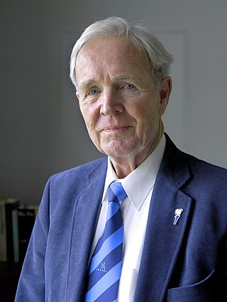 <span class="mw-page-title-main">Jan Terlouw</span> Dutch politician, physicist and author