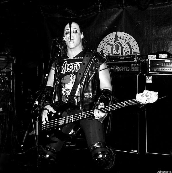 After the departure of the other band members, bassist Jerry Only took over as singer and recruited veteran punk rock musicians to continue the band.