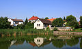 Čeština: Rybník na návsi v Jizerním Vtelnu English: Common pond in Jizerní Vtelno, Czech Republic