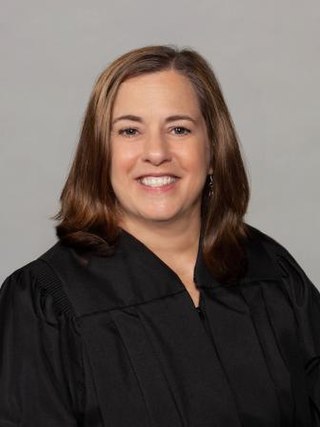 <span class="mw-page-title-main">Mary S. McElroy</span>American judge (born 1965)