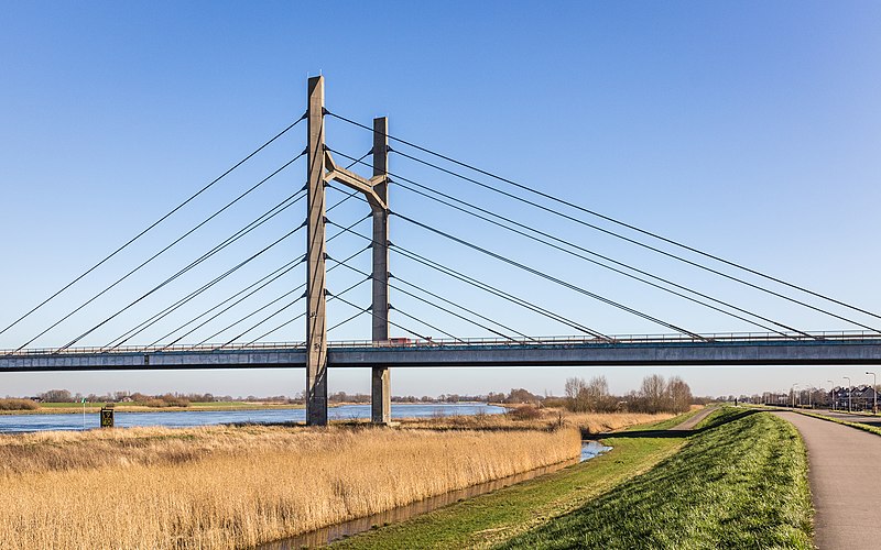 File:Kampen, Molenbrug. 28-02-2022. (actm.) 07.jpg