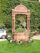 Ziehbrunnen im Hof des Stadtschlosses