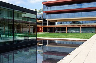 Kravis Center, Claremont McKenna College