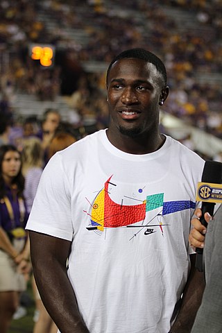 Fortune Salaire Mensuel de Devin White Combien gagne t il d argent ? 1 000,00 euros mensuels