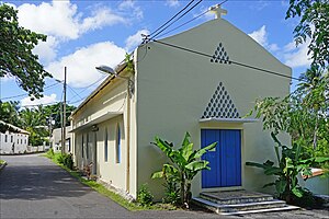 La chapelle St Michel (Dzaoudzi, Mayotte) (34664500772).jpg