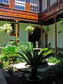 Patio interior canario, emplazado en la Casa Montañés de La Laguna, Sede del Consejo Consultivo de Canarias.