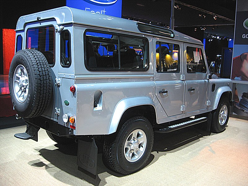 File:Land-Rover Defender-110 Rear-view.JPG