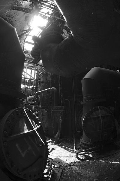 File:Light and shade, Carrie Furnaces, Rankin PA (8908286010).jpg