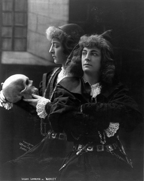 File:Lillian Lawrence as Hamlet cph.3b21751.jpg