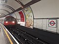 London Underground Earl's Court Piccadilly line platform 20190612 100008.jpg