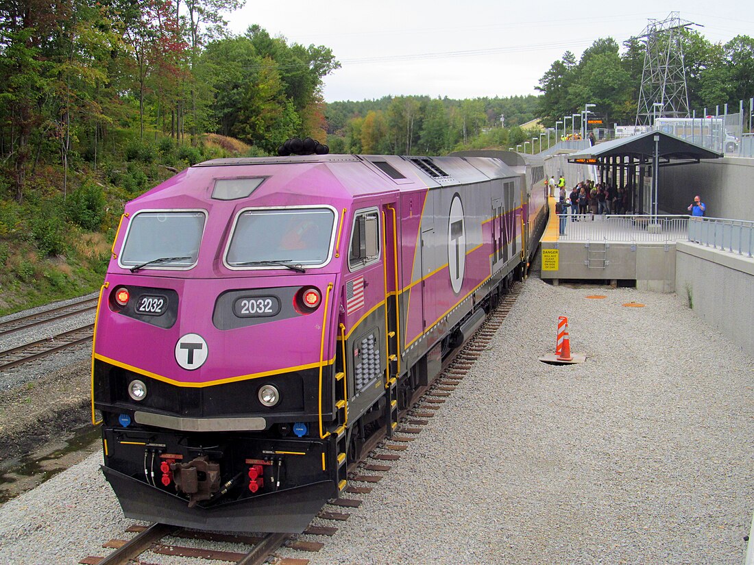 File:MBTA 2032 at Wachusett station, September 2016.JPG