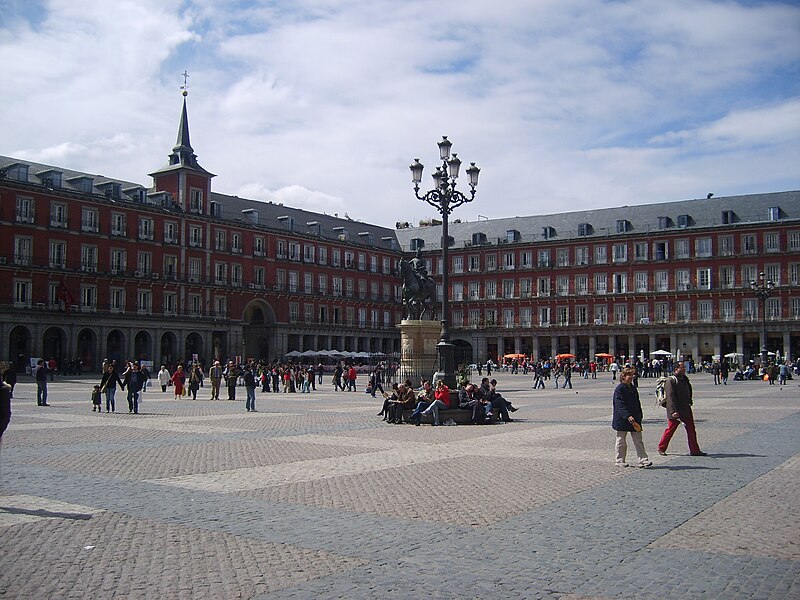 File:Madrid Plaza Mayor.jpg