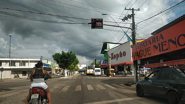 Rua principal de Santa Isabel do Pará