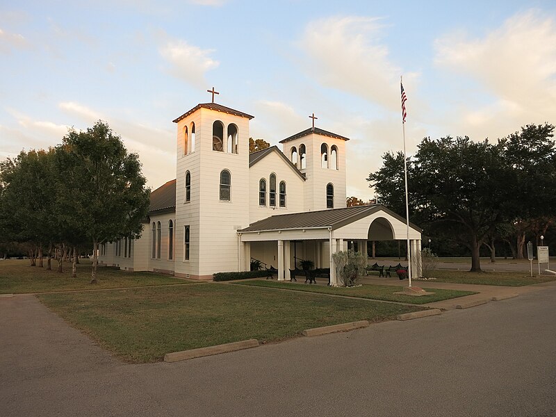 File:Mentz TX St Roch Church.jpg