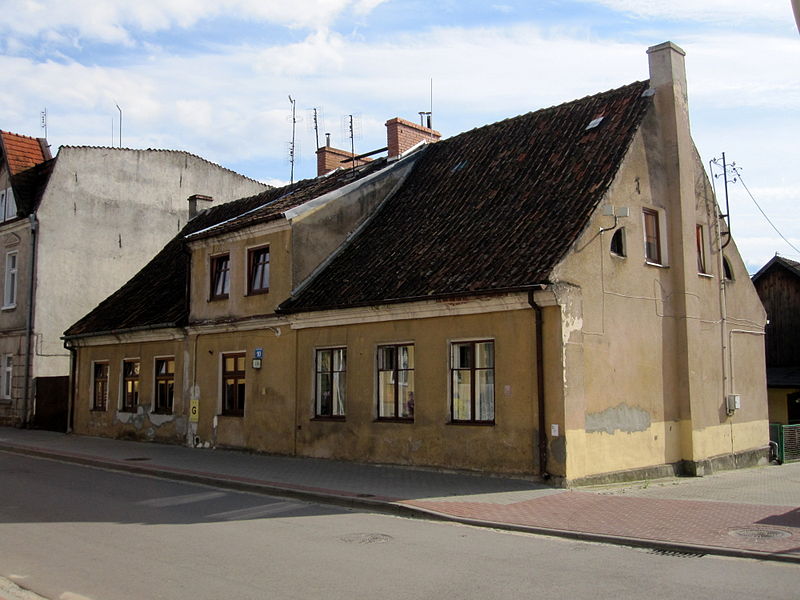 File:Mikołajki - ul. Kajki 10.jpg