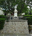 Monument aux morts de Sainte-Tulle.JPG