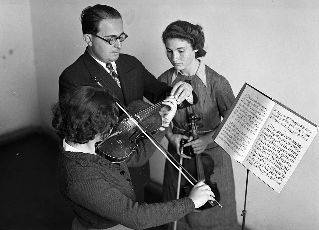 File:Musiki Muallim Mektebi (Music Teachers\u2019 School, later Ankara State Conservatory, 1930s).jpg ...