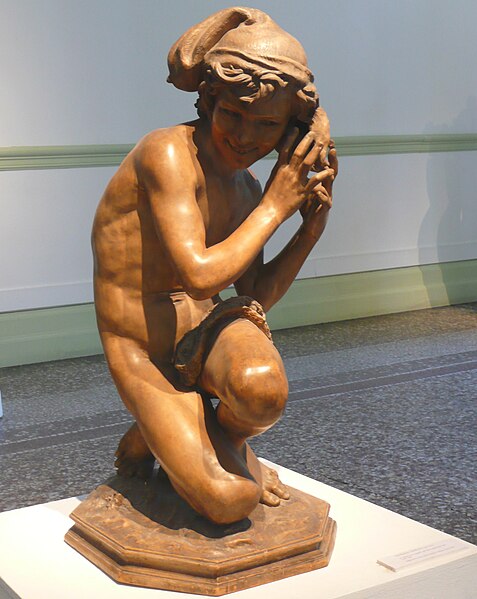 File:P1080672,Jean-Baptiste Carpeaux,Enfant à la coquille,pêcheur napolitain,1857,terre-cuite.jpg