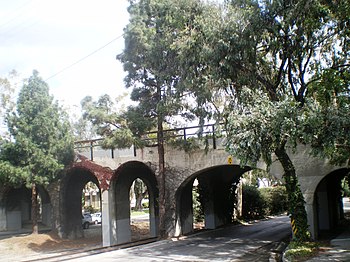 English: Pacific Electric Railroad Bridge, Tor...