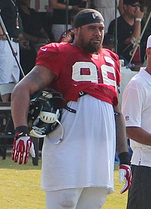 Soliai with the Falcons in 2014 Paul Soliai 2014.jpg