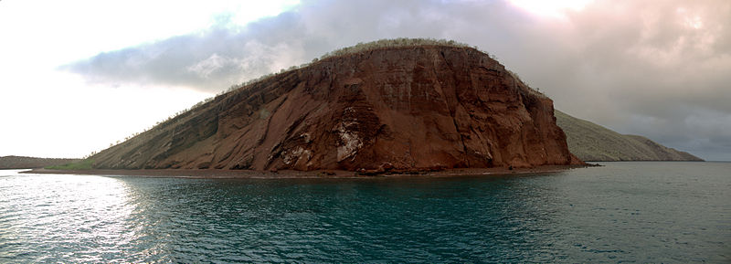 File:Rabida Island - panorama.jpg