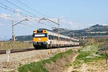 Class 447 double traction at Lavern-Subirats