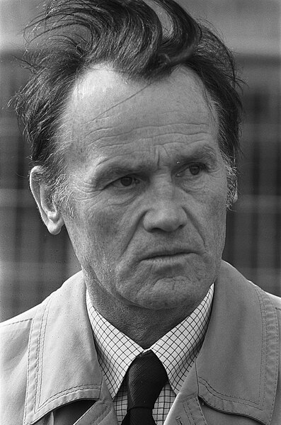 File:Rodatrainer Frits Pliska, Bestanddeelnr 927-0544.jpg