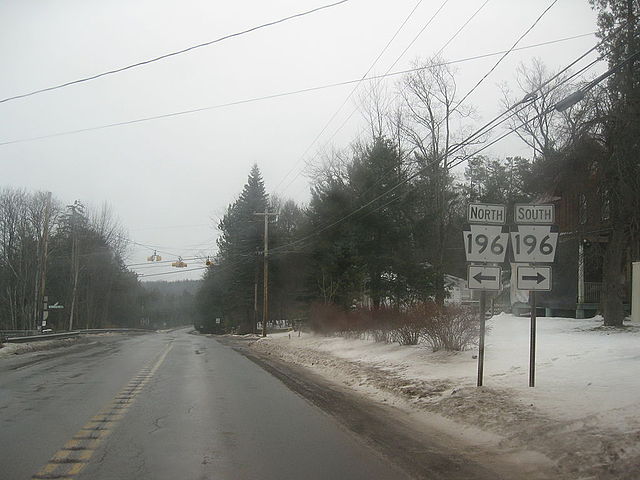 PA 507 approaching the intersection with PA 196 in Dreher Township