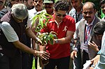 Thumbnail for File:Sachin tendulkar planting tree 01.jpg