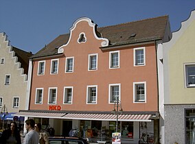 Schwandorf, Marktplatz 26, ehemaliges Kaufhaus Levi, 1945 bis 1950 Betsaal der jüdischen Gemeinde Schwandorf