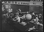 Thumbnail for File:Sixth grade class in current events in the Lititz Borough Public School. 8d10137v.jpg