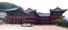 South Korea-Busan-Samgwangsa 3243-06.jpg