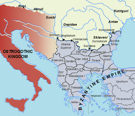 Southeastern Europe in 520, showing the Byzantine Empire under Justin I and the Ostrogothic Kingdom with Migration Period peoples along their borders