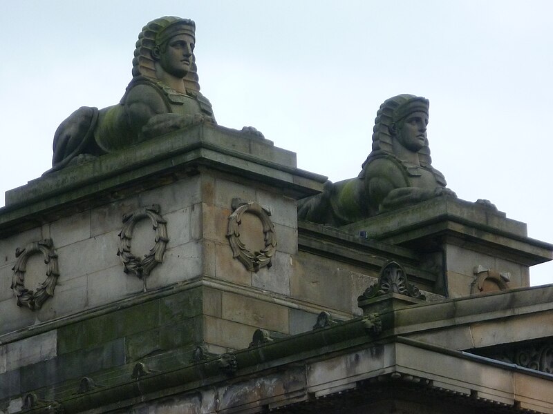 File:Sphinxes on the Royal Scottish Academy, Edinburgh.jpg