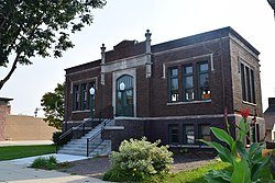 Spirit Lake Carnegie Library.jpg