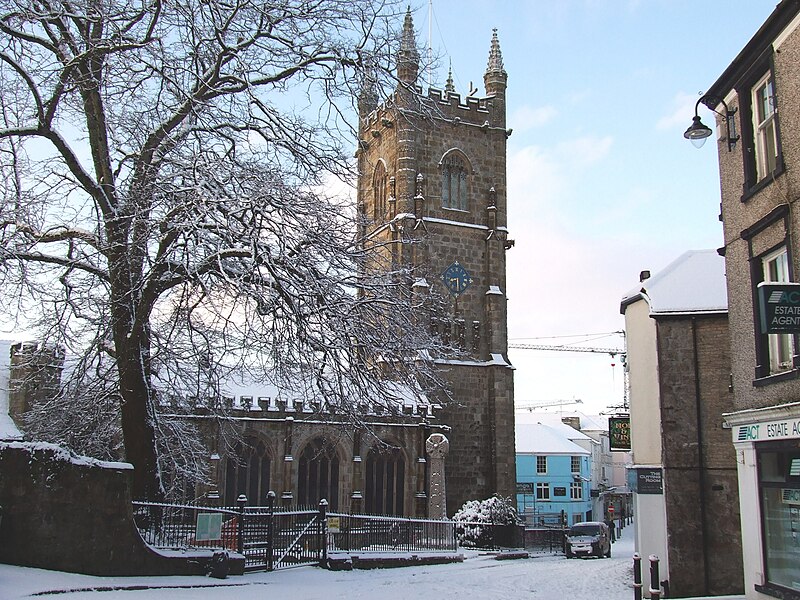 File:St Austell Snow 030209 011.jpg